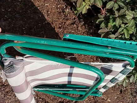 Photo of free Striped deck chair metal frame (Sherwood NG5) #3