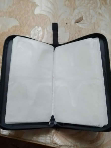 Photo of free CD/DVD case (Yalding ME18) #2