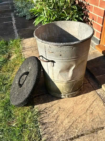 Photo of free Dustbin (Duffield DE56) #2