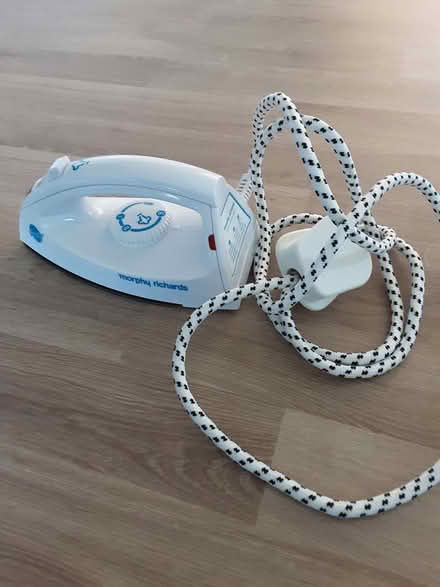 Photo of free Travel steam iron (Charlton Kings GL52) #4