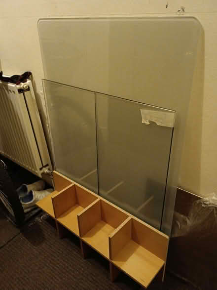 Photo of free glass sheet with rounded edges, table top cover (The Mound EH2) #1