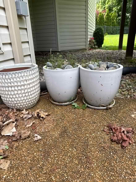 Photo of free planters (Dardenne Prairie/Ofallon, MO) #1