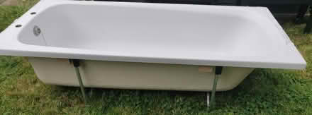 Photo of free Standard size fiberglass bath (Baldock (SG7)) #1