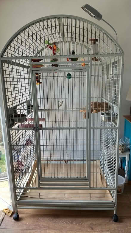 Photo of free large Parrot Cage,food & UV light (LU2 Round Green) #1