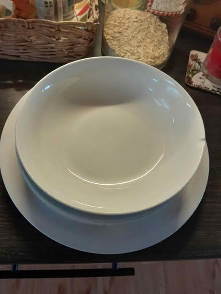 Photo of free Bowls and one plate (Earley RG6) #1