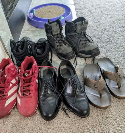 Photo of free Mens asst used shoes sz 9-10.5 (Adams and Hamlin) #1