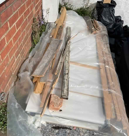 Photo of free Built in mirrored wardrobe (Poole, BH15) #2
