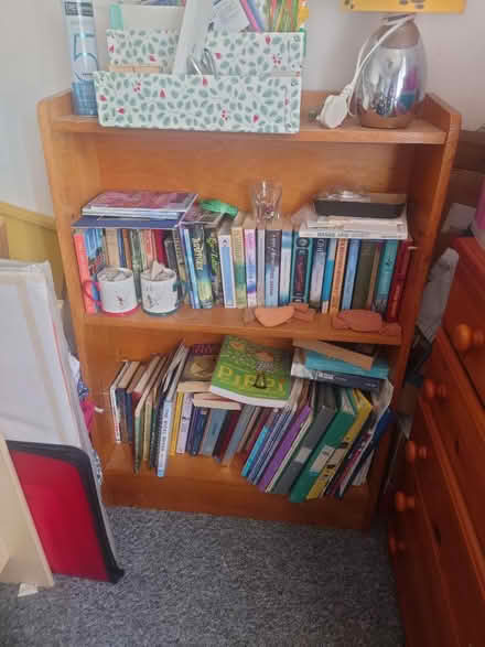 Photo of free Wooden bookcase (Rushden) #1