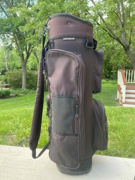 Photo of free Golf bag with travel cover (Darien - near 75th x Cass Ave.) #2