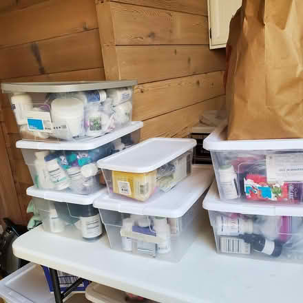 Photo of free vitamins ands supplements (can meet at west side Olympia) #1
