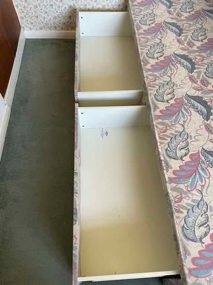 Photo of free Single Divan bed with 2 draws (Tideswell SK17) #4