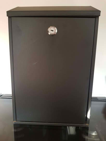 Photo of free Outside mail box with keys (Kendal LA9) #1