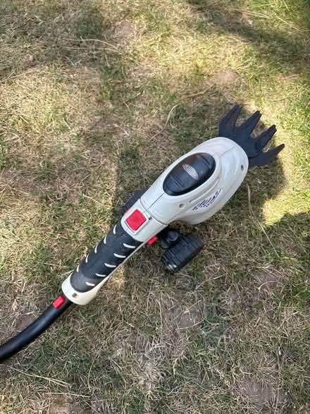 Photo of free Eckman grass shear & hedge trimmer (West Kirby) #3