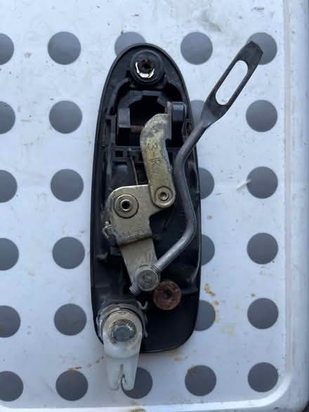 Photo of free Right side door handle CRX DelSol (Radlett WD7) #2
