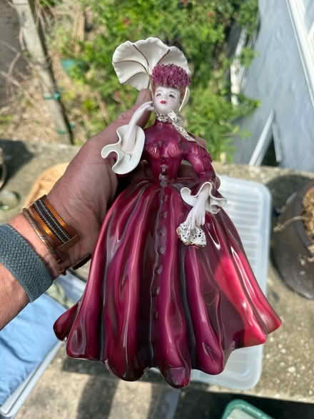 Photo of free Vintage Florence china piece (Warden Hill GL51) #1