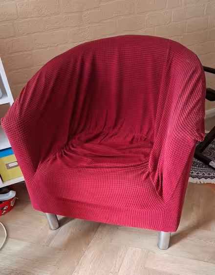Photo of free Tub chair (Liss GU33) #2
