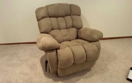 Photo of free Recliner (Macomb Twp.) #1