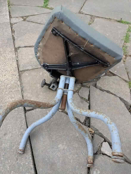 Photo of free Vintage swivel chair (Worcester WR2) #2