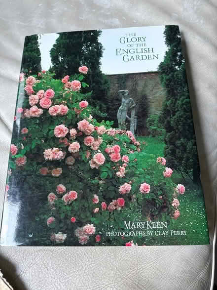 Photo of free Gardening book (Kennington) #1