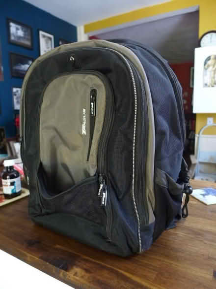 Photo of free padded knapsack (Bloor and Ossington) #1