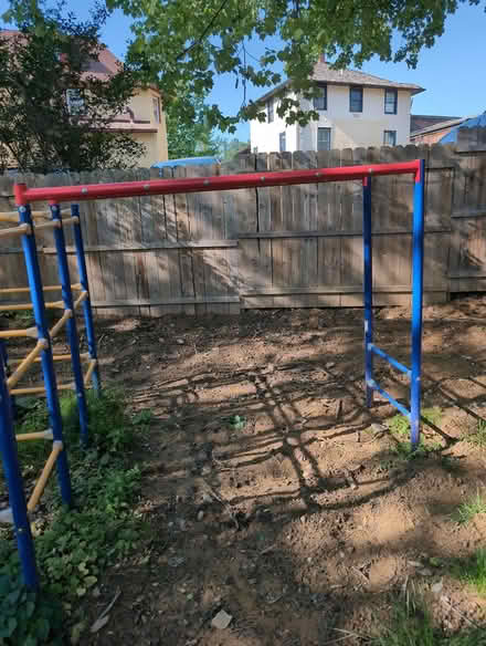 Photo of free Playset jungle gym (Wayne, PA) #4