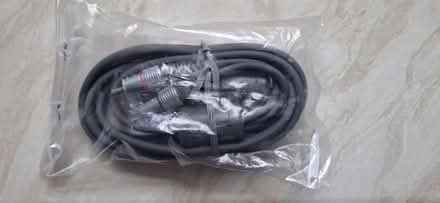 Photo of free 3.5mm Jack to 2 x Phono Lead (Harrogate HG1) #2