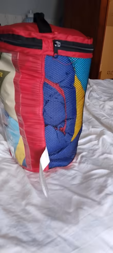 Photo of free Child's sleeping bag, used twice (Hyde Park, near McDonalds) #1