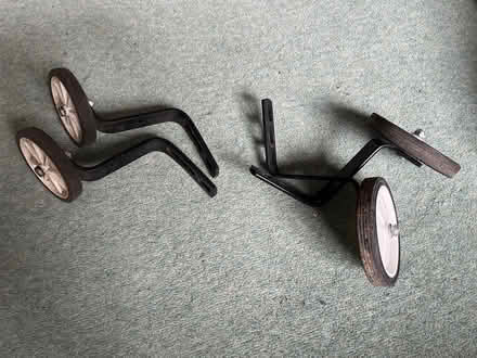 Photo of free 2 sets trainer wheels (Shefford) #1