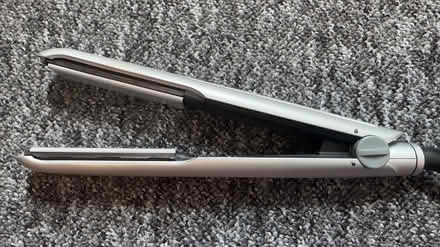 Photo of free Hair straightener and curler (RG1) #2