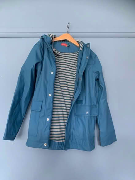 Photo of free Brand new rain jacket (Tilehurst RG30) #1