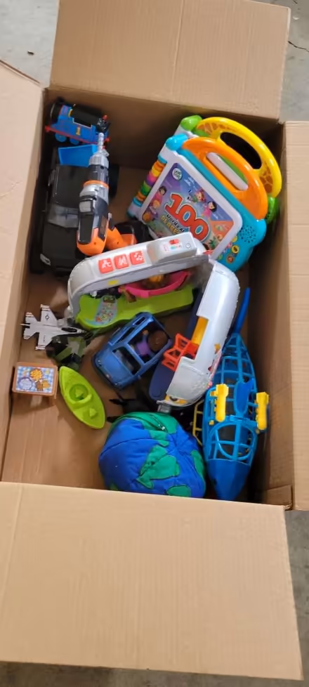 Photo of free Toys for toddler (Hillwood) #3