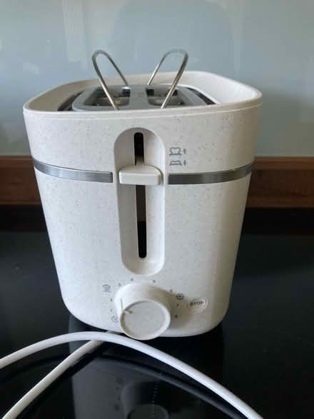 Photo of free Toaster (Howhlill Quarries HG2) #2