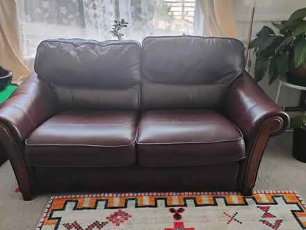 Photo of free Leather sofa, approximate measurements in pictures (Woodingdean BN2) #1