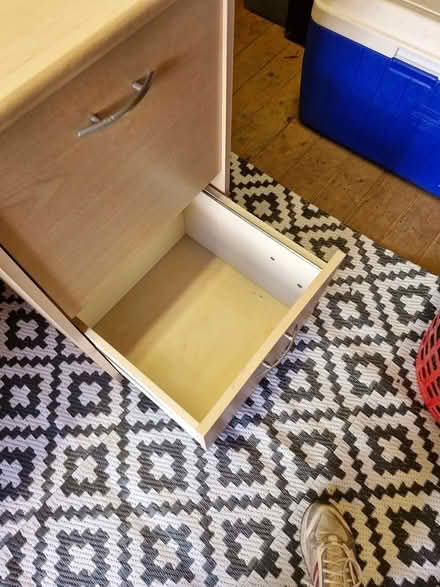Photo of free Desk (Chinnor OX39) #2