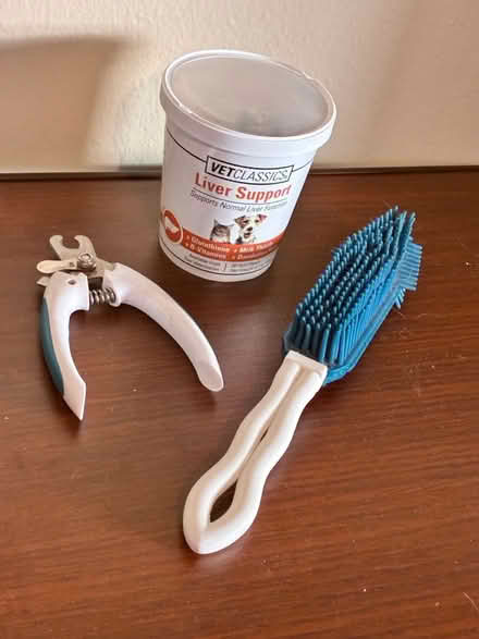 Photo of free Pet Accessories (1711 Randall Avenue, Bronx) #1