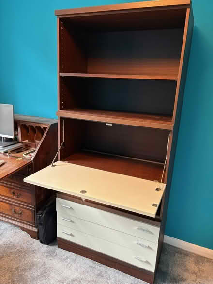 Photo of free Tall Display/Storage unit x 2 (Putney (SW15)) #4