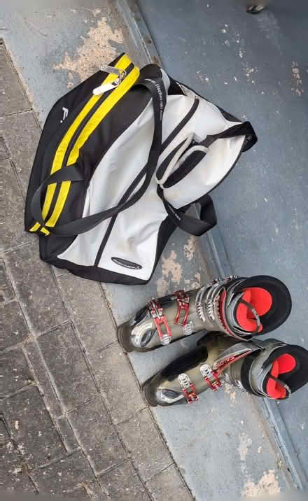 Photo of free ski boots with carry bag (Pant SY10) #1