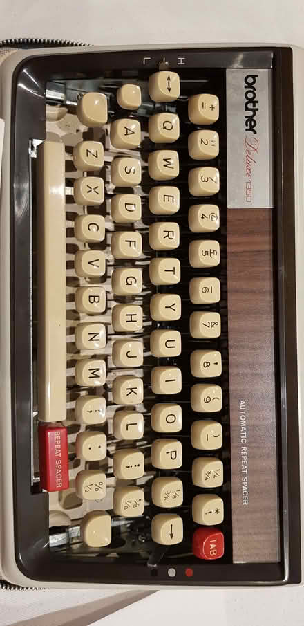 Photo of free Brother deluxe 1350 manual typewriter (Bowbridge GL5) #4
