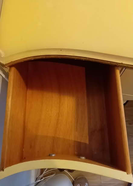Photo of free Vintage Dresser and stool (SW11) #3