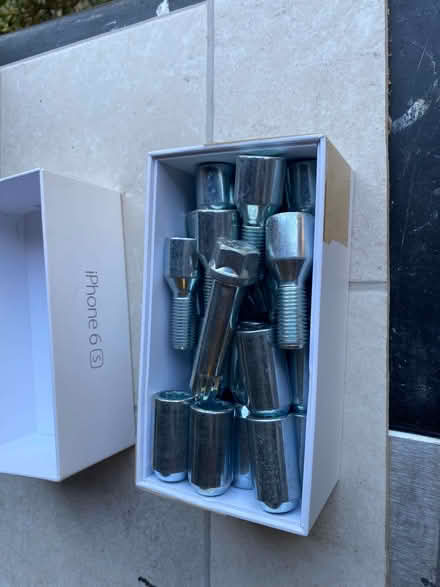 Photo of free Locking Wheel Nuts and Tool (Hixon ST18) #1