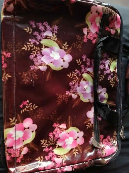 Photo of free Old laptop cas3 (Charlton Kings GL53) #3