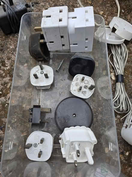 Photo of free Electrical items (Aveley RM15) #4
