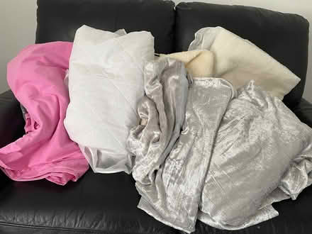 Photo of free Assorted bedding (Illingworth. HX2) #1
