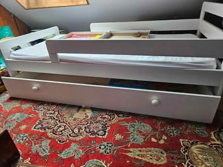 Photo of free Toddler bed (EN5, barnet) #1