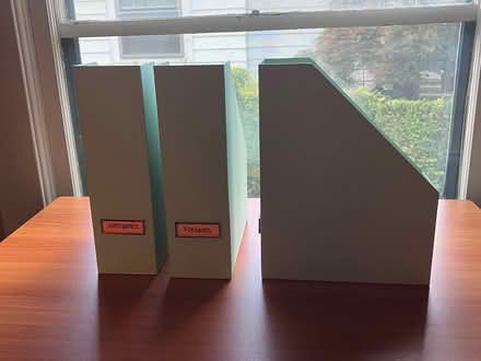 Photo of free Magazine holder (set of 3) blue (Sellwood / Moreland) #4