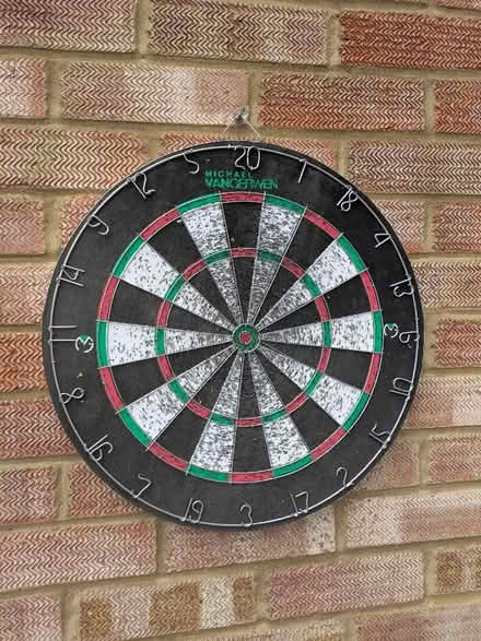 Photo of free Dartboard (Berkhamsted HP4) #1