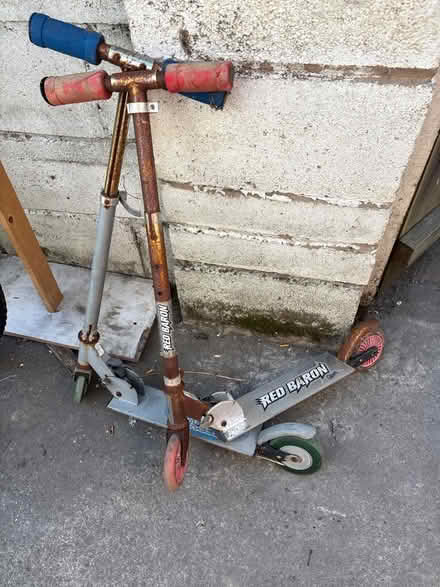 Photo of free V rusty scooters (Greaves LA1) #1