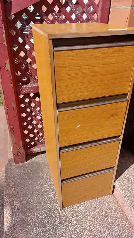 Photo of free Filing cabnet (Muirend, Glasgow G44) #1