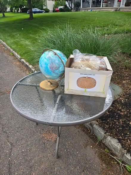 Photo of free Outdoor table and things (15 Hageman Road, Somerset Nj) #1