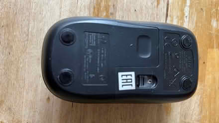 Photo of free Wireless Logitech mouse with scroll wheel (Goldhanger CM9) #2